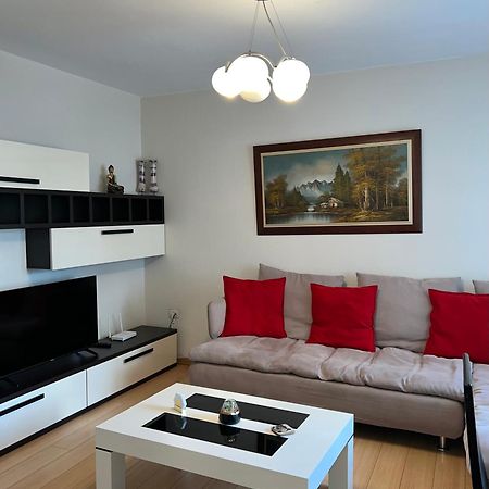 Blloku Family Apartment Tiran Dış mekan fotoğraf