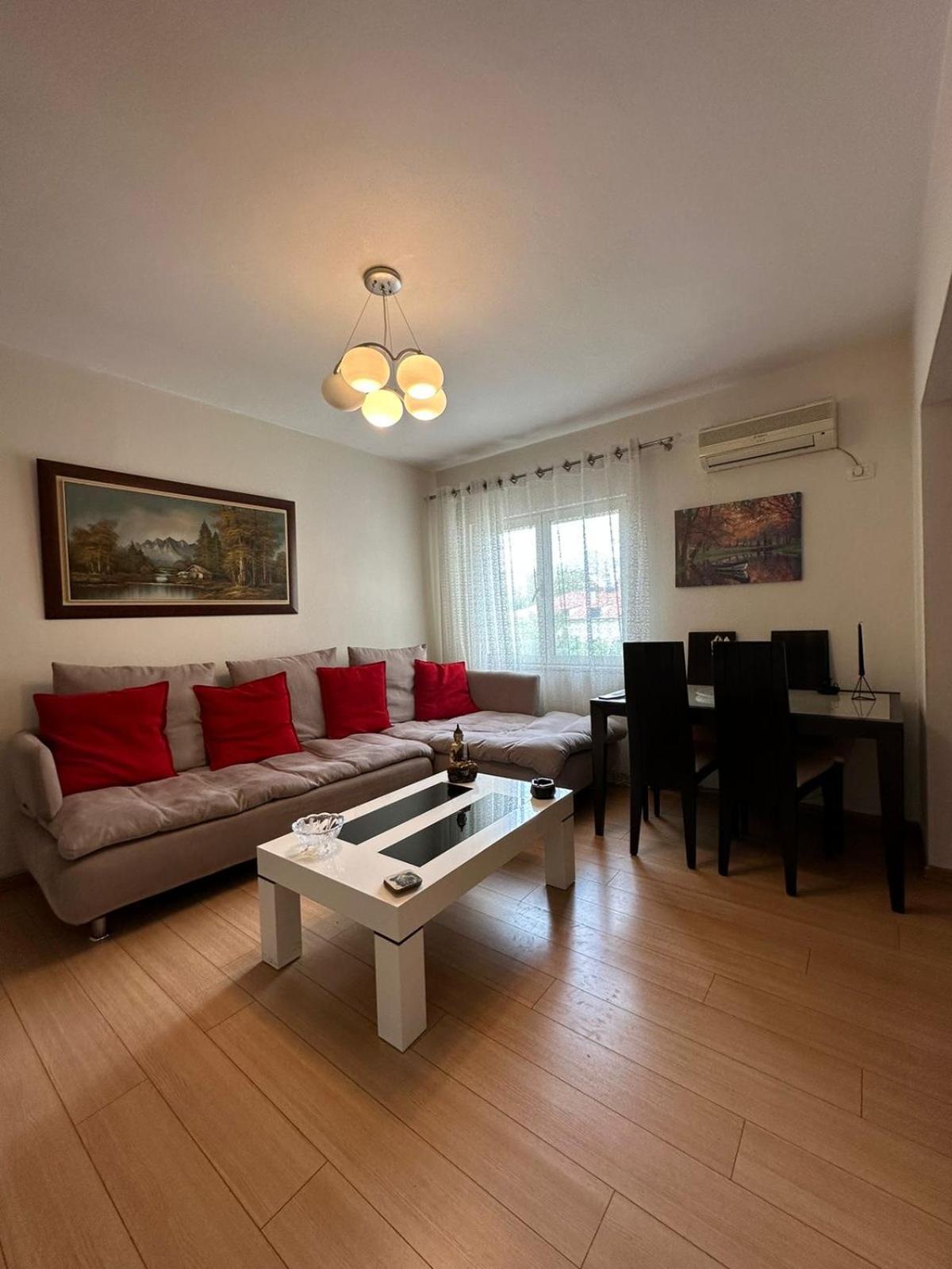 Blloku Family Apartment Tiran Dış mekan fotoğraf